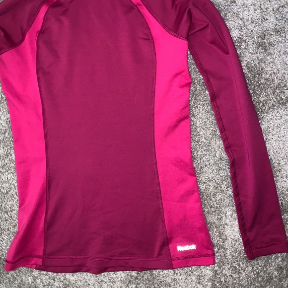 Reebok Womens Maroon/Pink Pullover - Picture 4 of 6